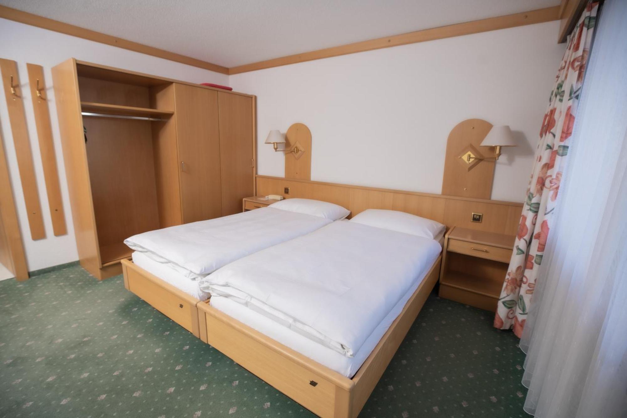 Alpenhof - Halbpension Saas-Almagell